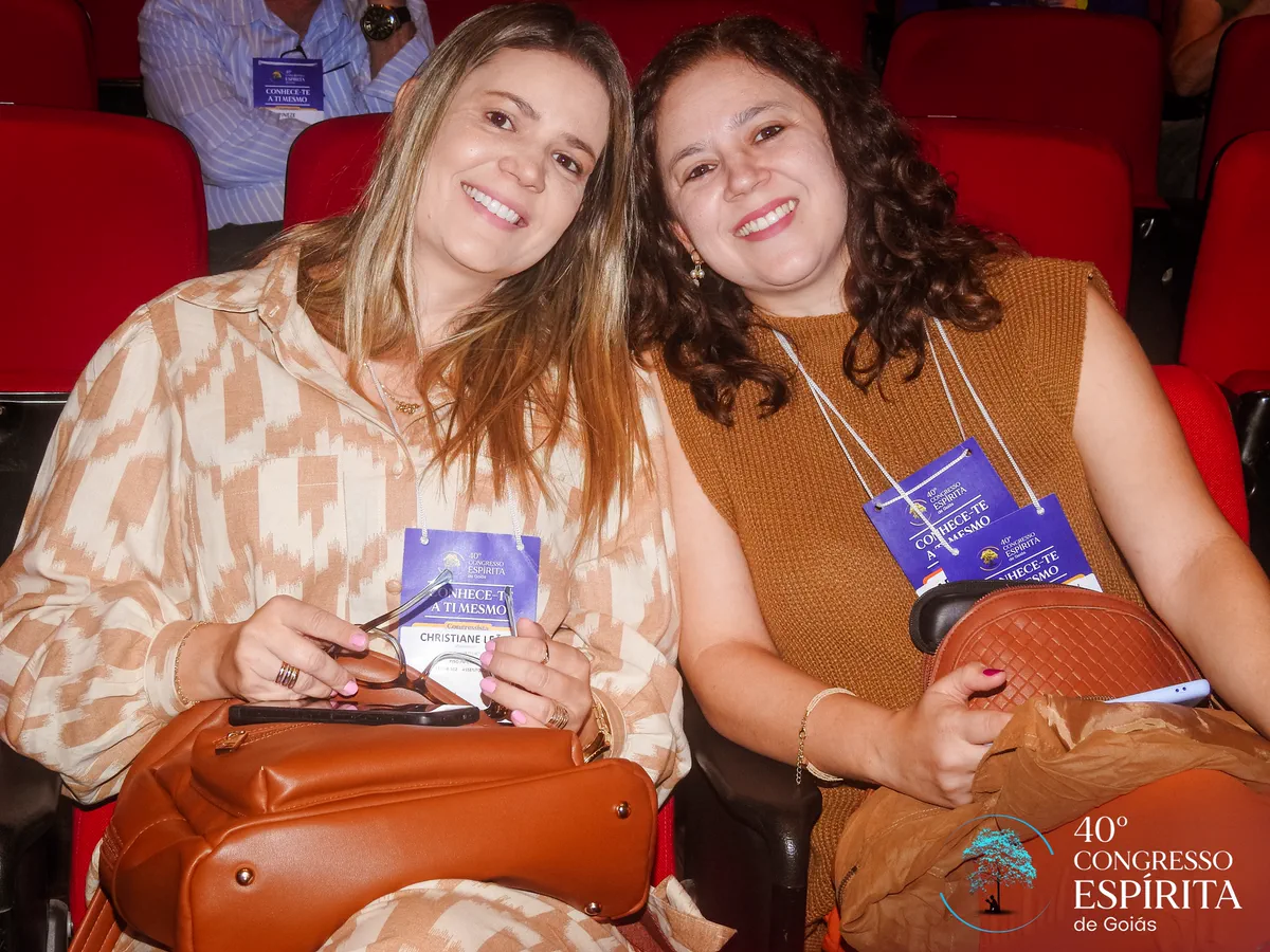 Participantes no auditório do Congresso Espírita de Goiás